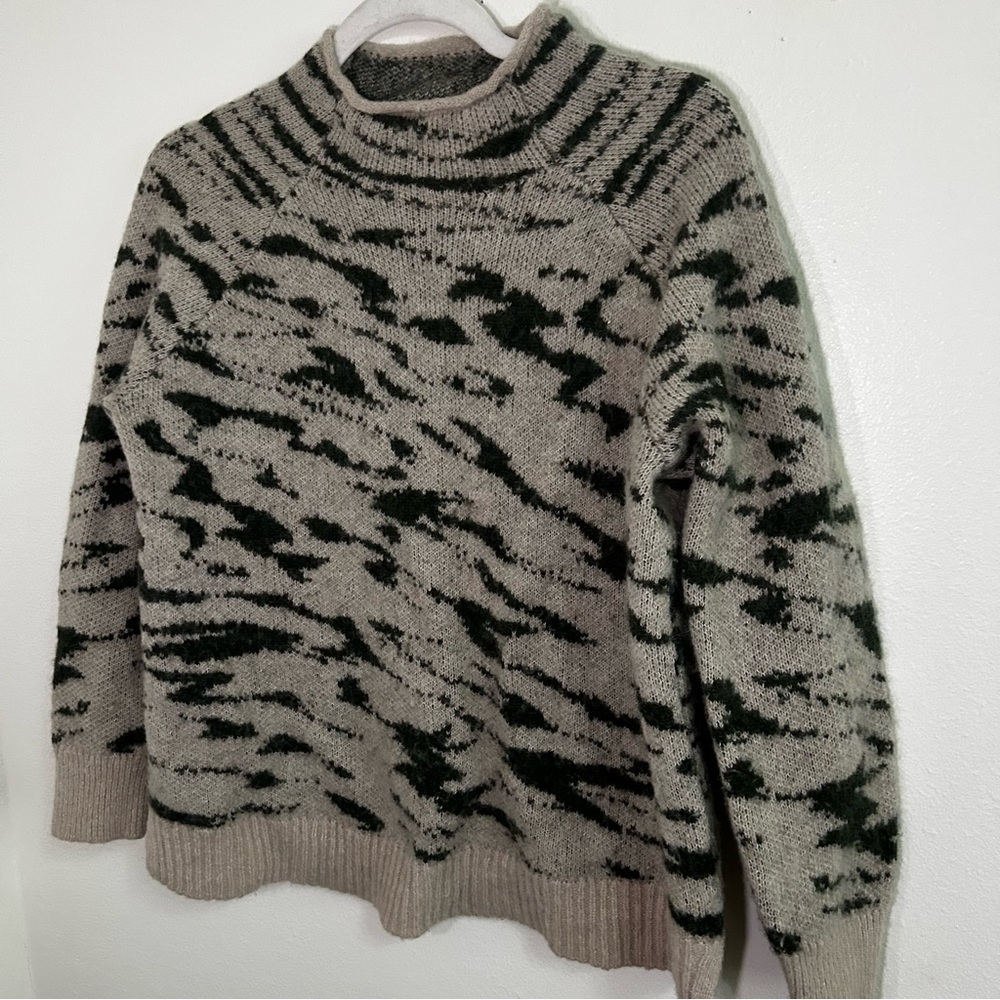 Madewell patterned mock neck sweater - Picture 4 of 5